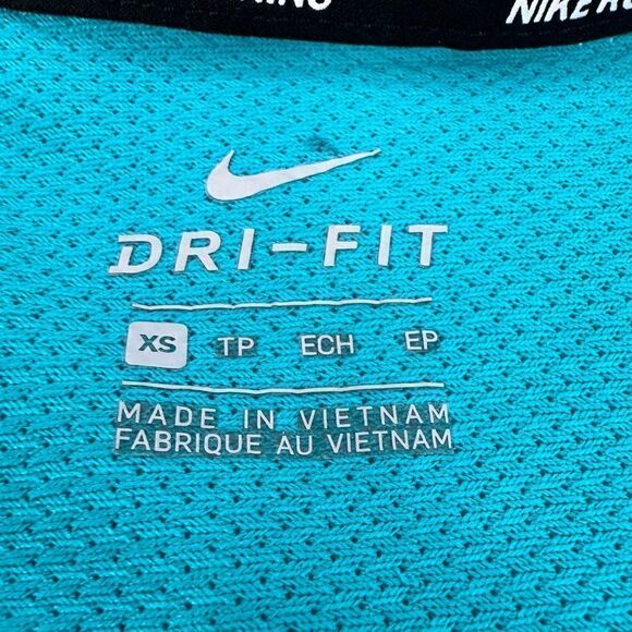 Nike Running Dri-Fit Women’s T-Shirt (XS) - Picture 4 of 5